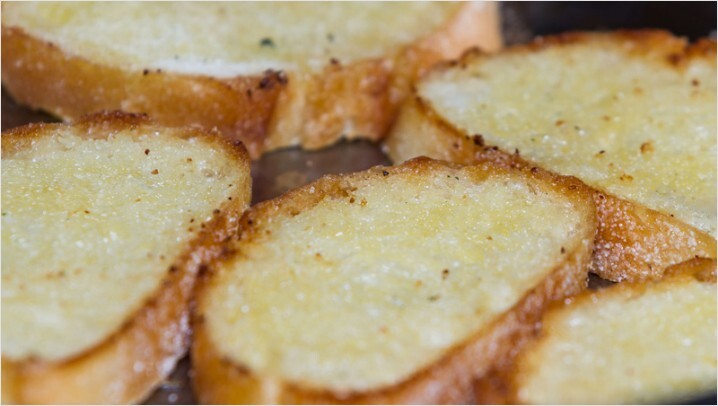 Ein feines Knoblibrot, Raclette Ofen, Profi Raclette Ofen, Profi Raclette Grill